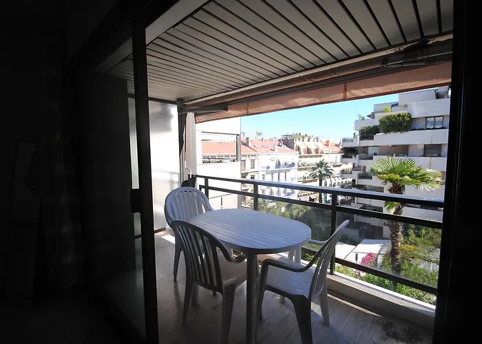 Appartement Gray D'albion Bra507 *